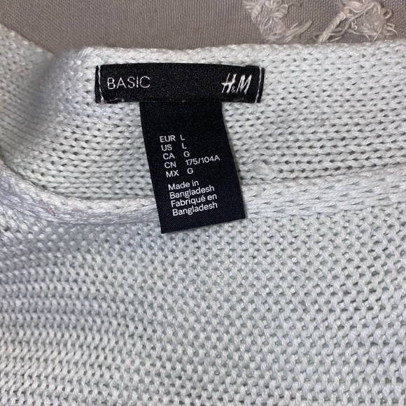 H&M 3/4 knit top - Picture 2 of 2